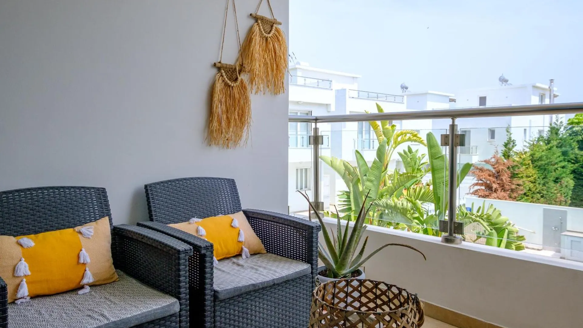 Kali Zoi Apartment Livadhia