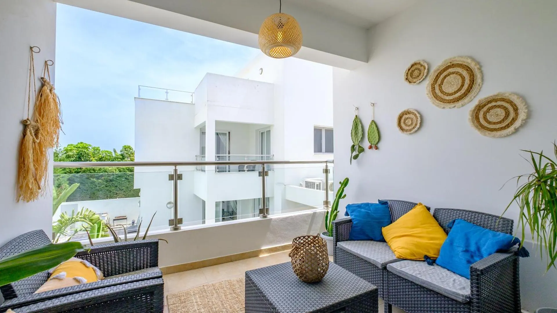 Kali Zoi Apartment Livadhia
